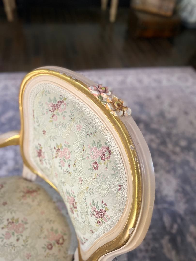 ゆ*ん様 アンティーク風チェア　子供サイズ・ドールチェア