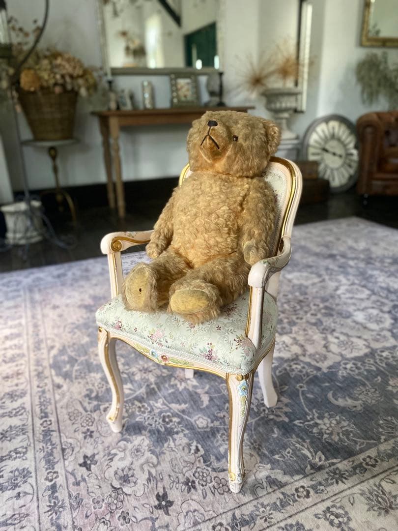 ゆ*ん様 アンティーク風チェア　子供サイズ・ドールチェア