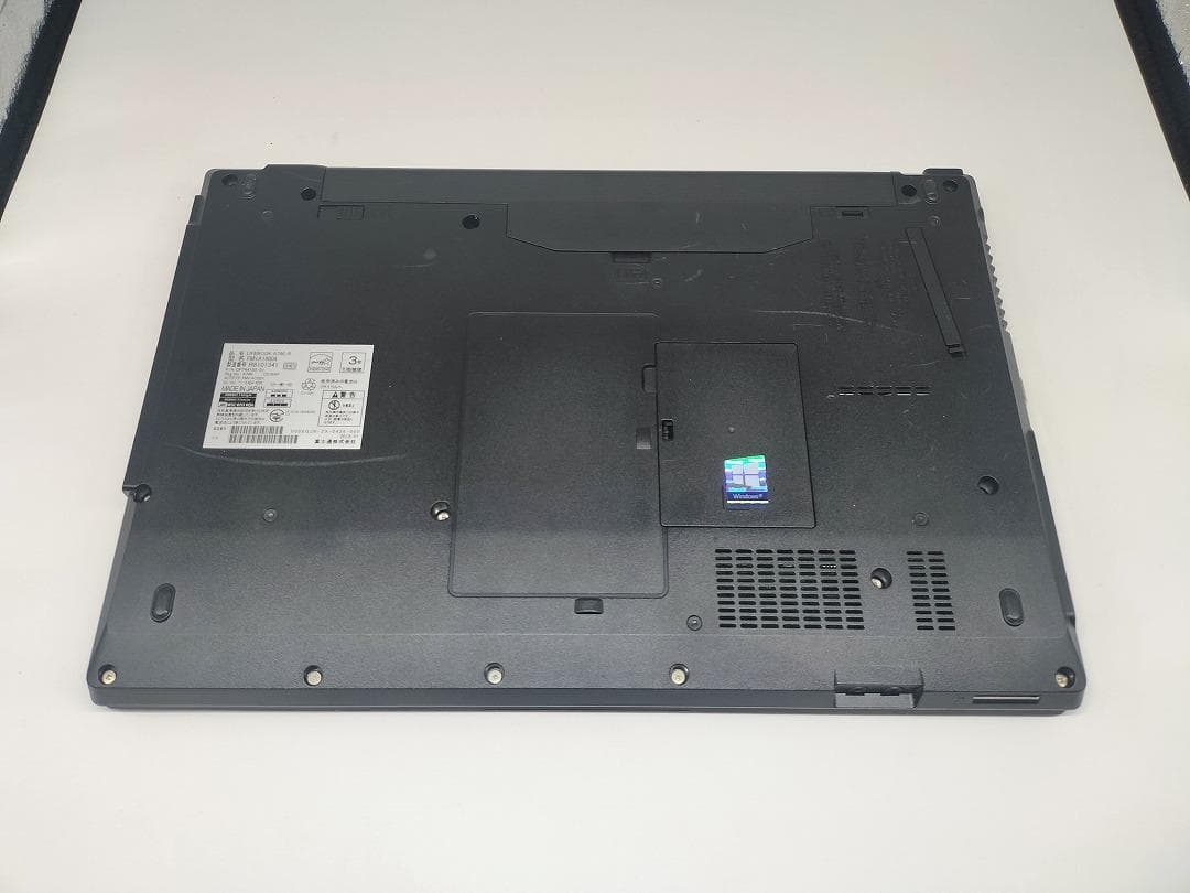 【FUJITSU】爆速 Core i7/SSD240GBノートパソコン B1