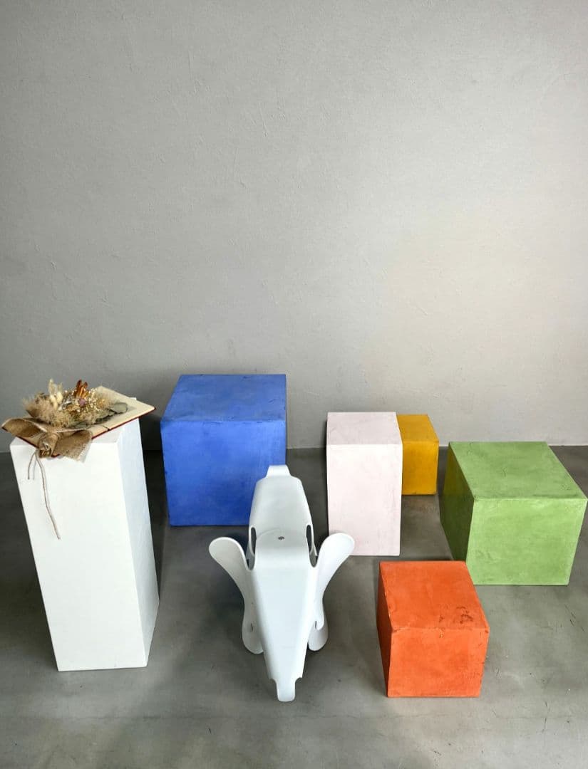 モールテックス ディスプレイテーブル オブジェ オーダー制作 コンクリ家具