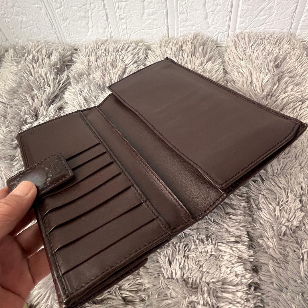 良品✨GUCCI シマ　ロゴプレート　Wホック　ダークブラウン　長財布　メンズ