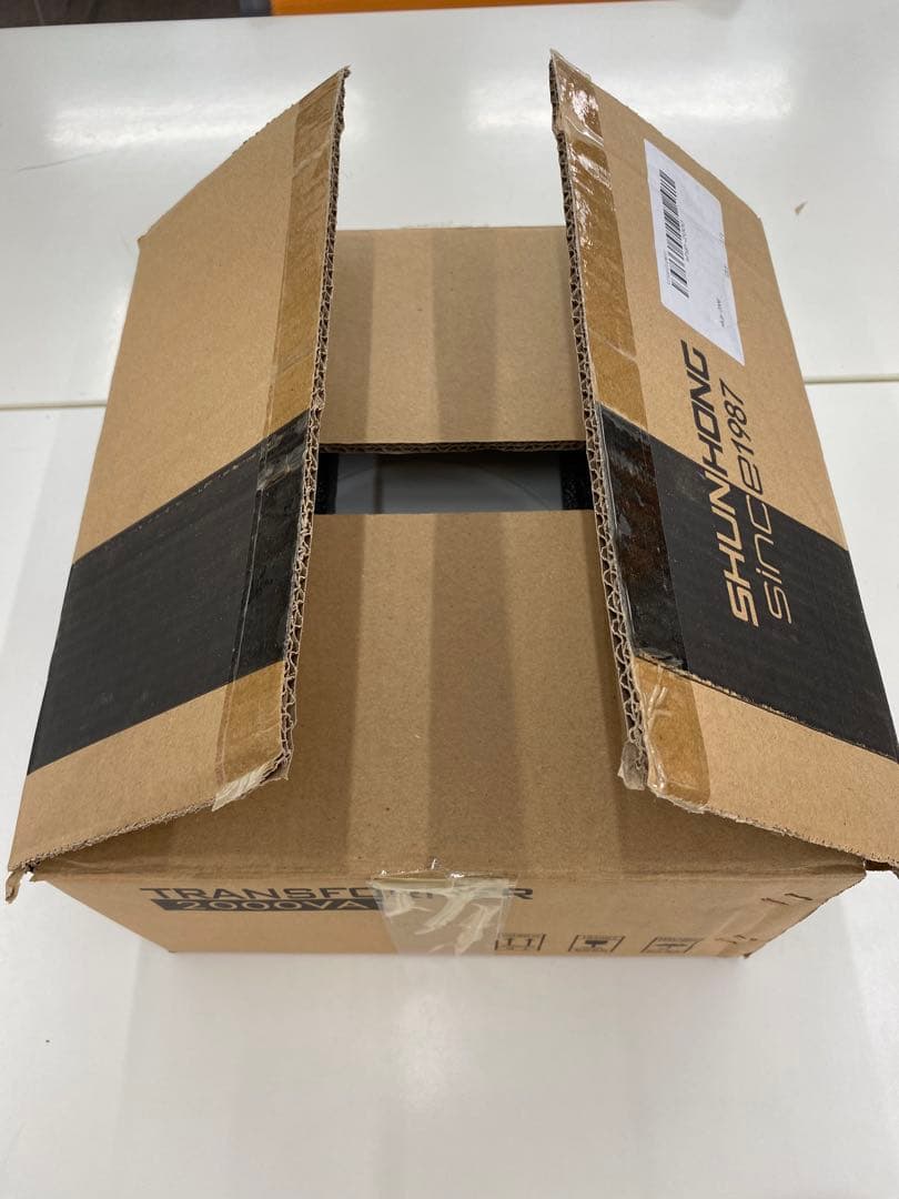 SHUNHONG ポータブル変圧器 SHJY2000VA