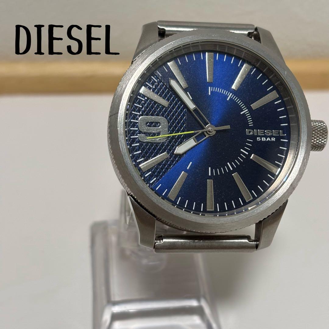 【美品】DIESEL 青 腕時計 5BAR ディーゼル　ビジネス