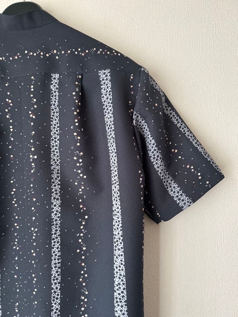 手作りのポリエステル反物メンズかりゆしウェアLLサイズ　マオカラー