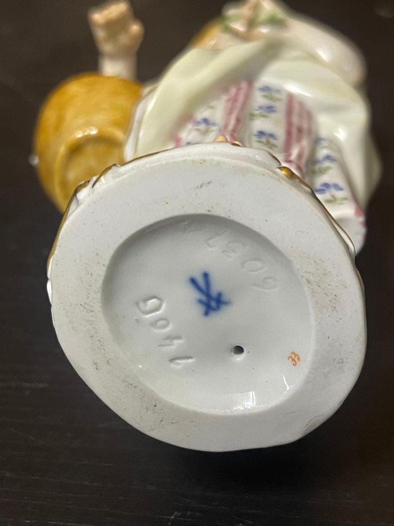 マイセン　人形　置物