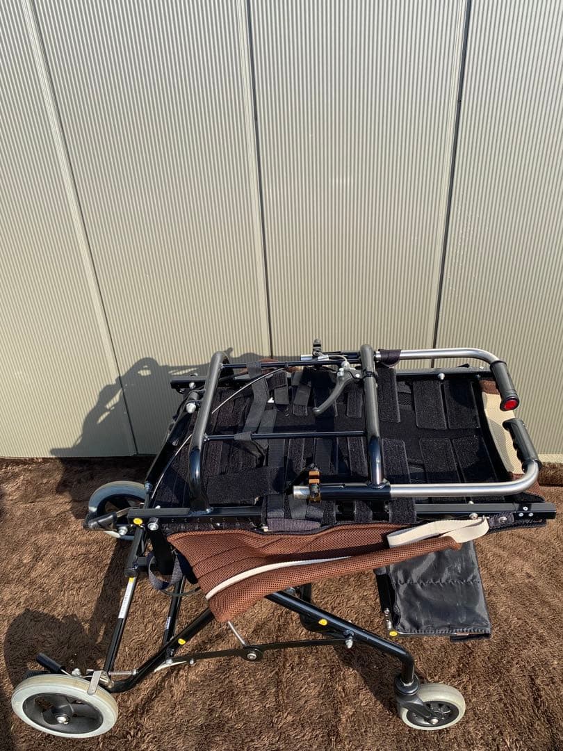 児童用車椅子　バギー　きさく工房　Mサイズ