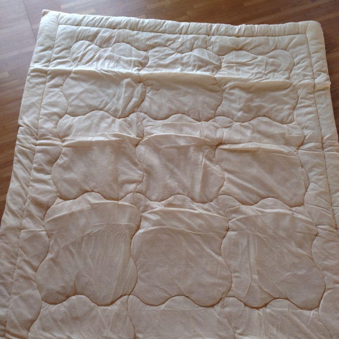 西川　miffy やわらかな肌ざわりキルトケット 140x190cm