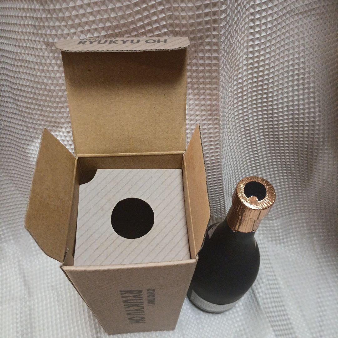 西*と様 琉球王　春雨　30度　720ml