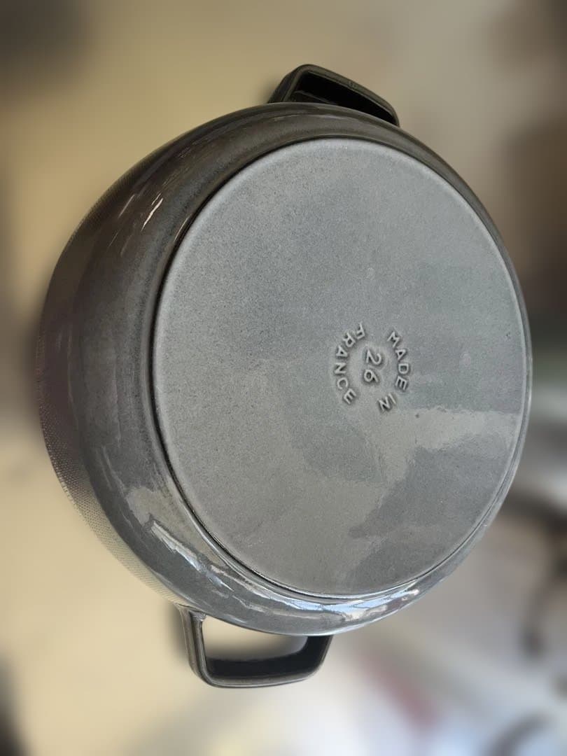 STAUB 鋳鉄 両手鍋 26cm グレー