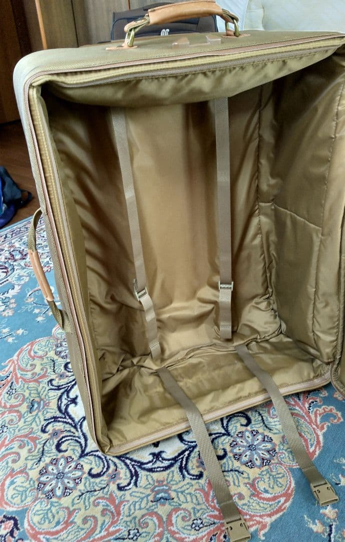 大容量Ｈartmanハートマンキャリーケース