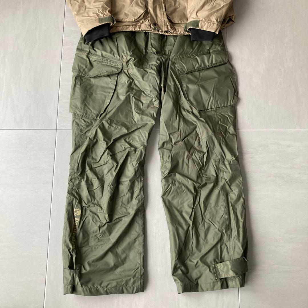 Pazdesign パズデザイン　上下