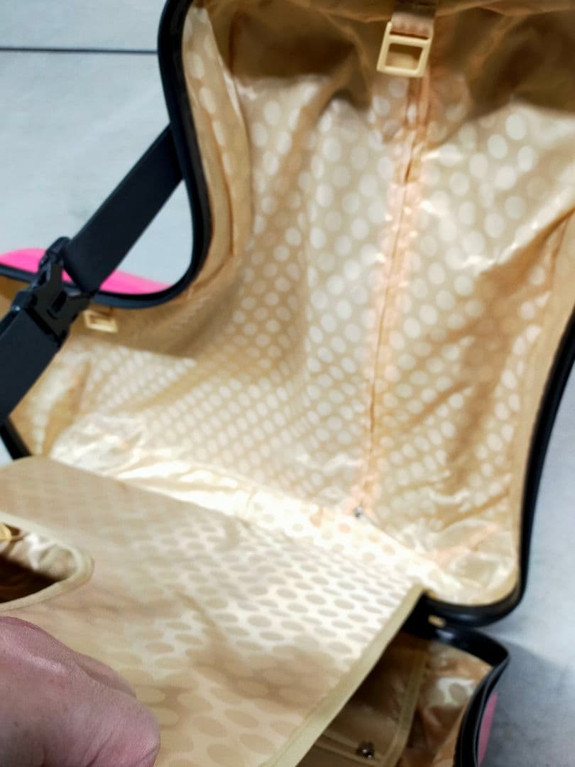 ✨NORICCO ノリッコ 子供が乗れるキャリーケース ピンク Mサイズ