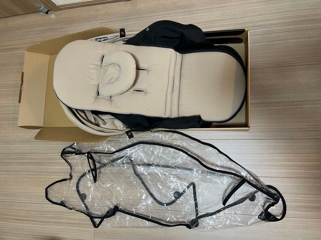 値下げ！美品‼︎ベビーゼン YOYO2　0+&6+/ブラックフレーム・ベージュ