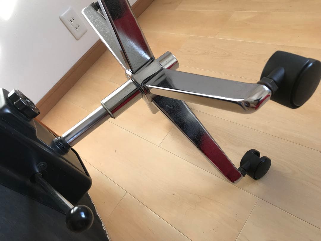 karimoku カリモク　ベージュ　デスクチェア