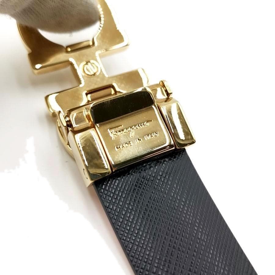 超美品 サルヴァトーレフェラガモ リバーシブルベルト 11-25122207