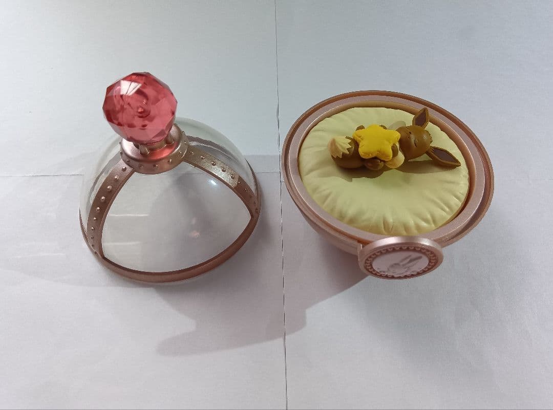 コンプリートセット　イーブイ&フレンズ Dreaming Case　ピカチュウ付