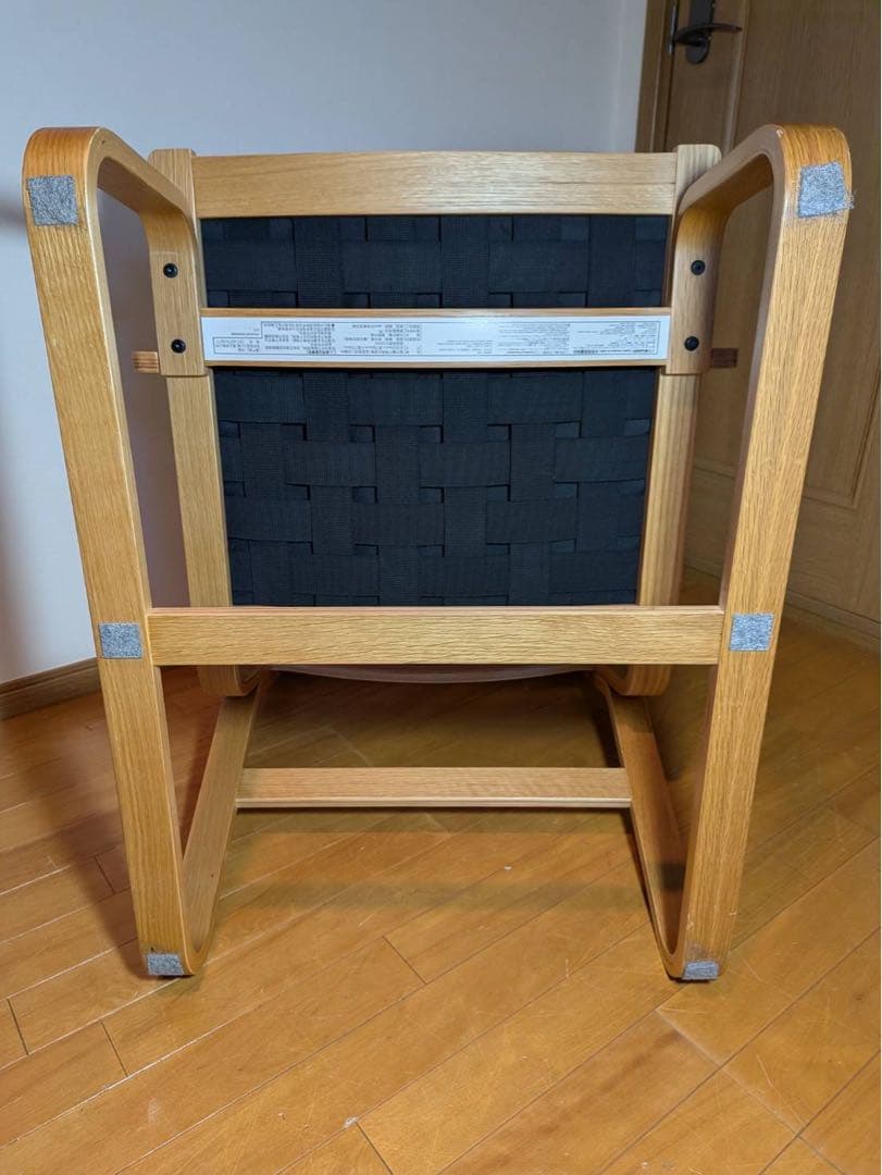 ■送料込■無印 リビングでもダイニングでもつかえるソファチェア アームイス紺色