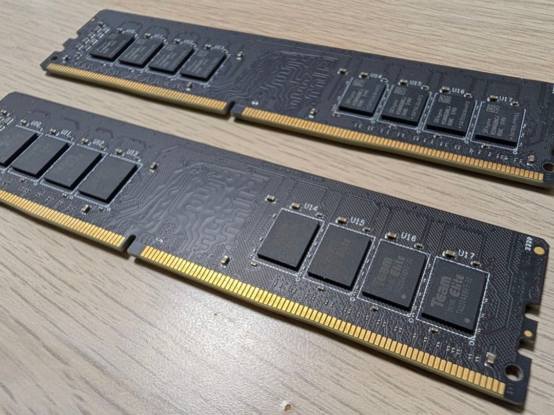 Team デスクトップ用メモリー DDR4 32GB x 2枚