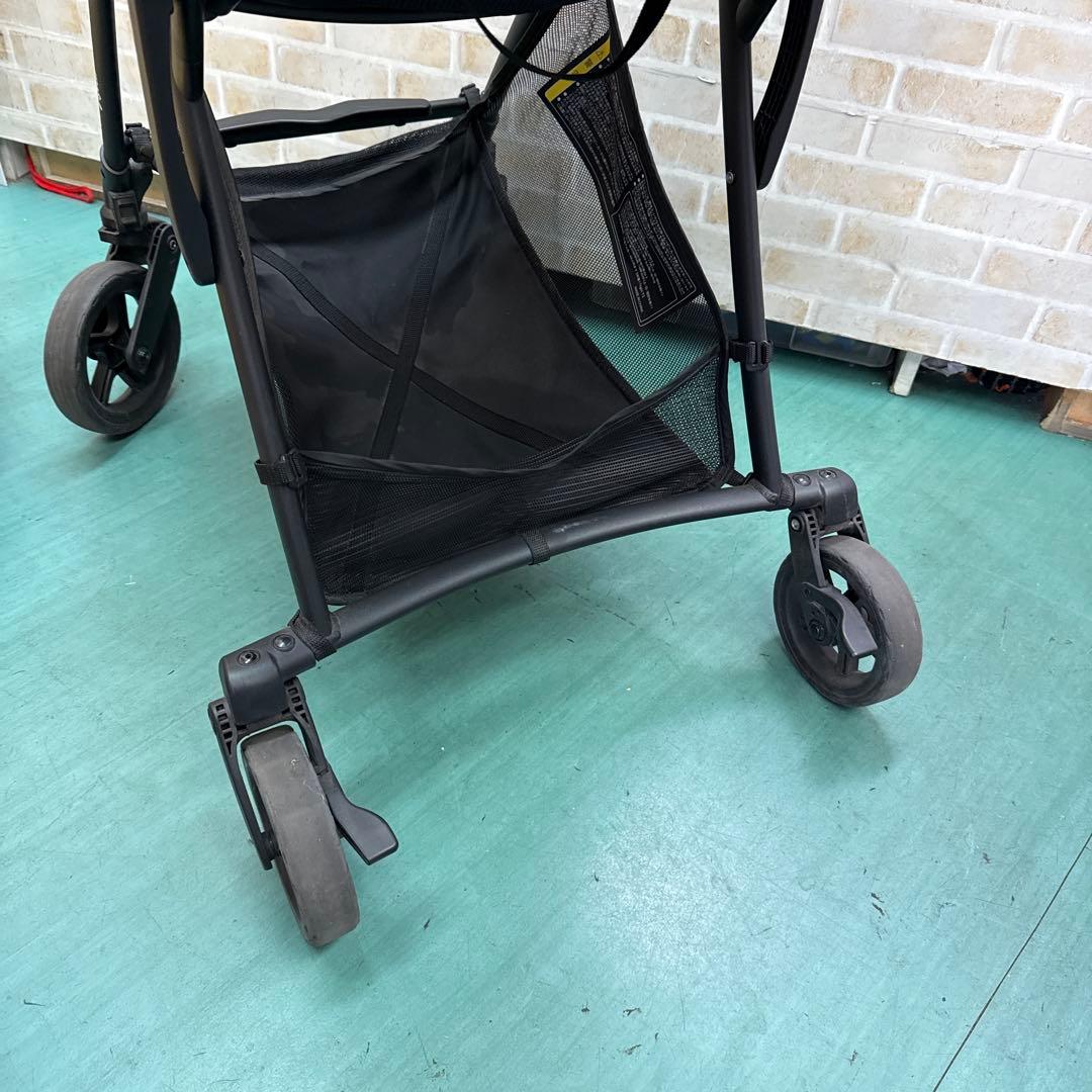 ピジョン　ビングル　BB4 軽量バギー　コンパクト　生後7ヶ月から