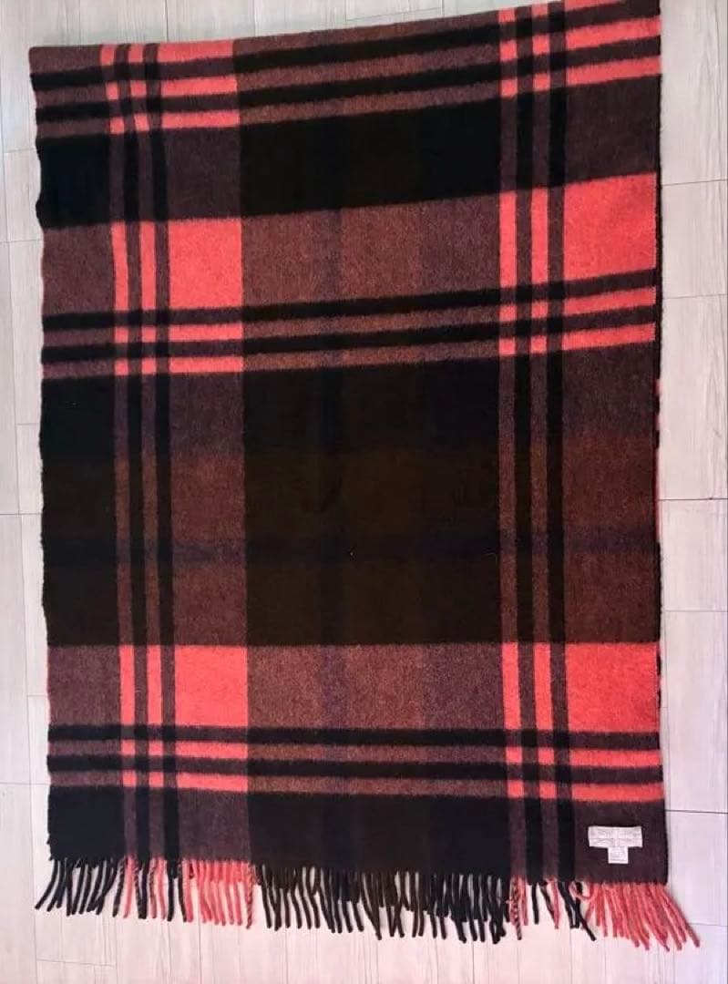 ジョシュアエリス　ピンクと黒のチェック柄ストール大判