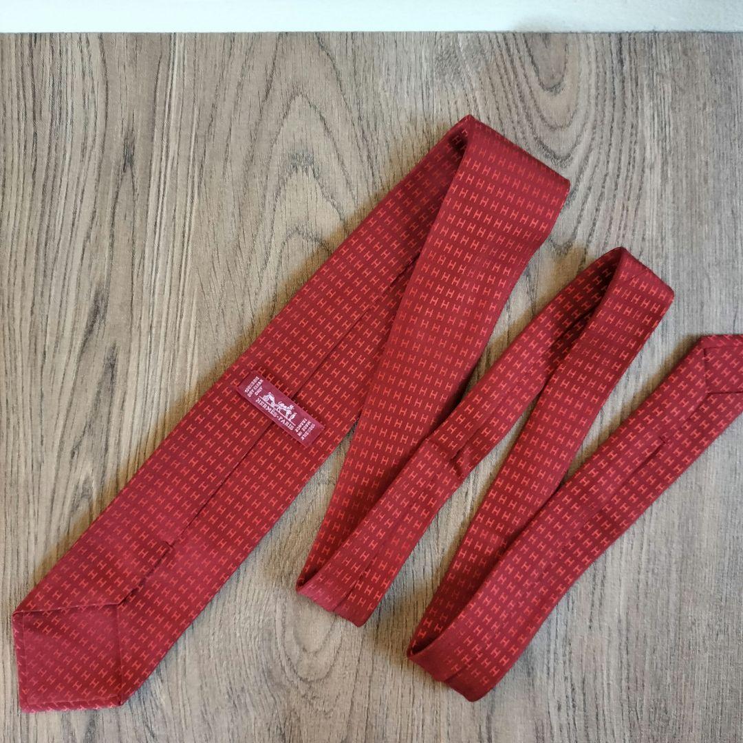美品✨ HERMES エルメス ネクタイ　ファソネ H織り 総柄 赤 レッド