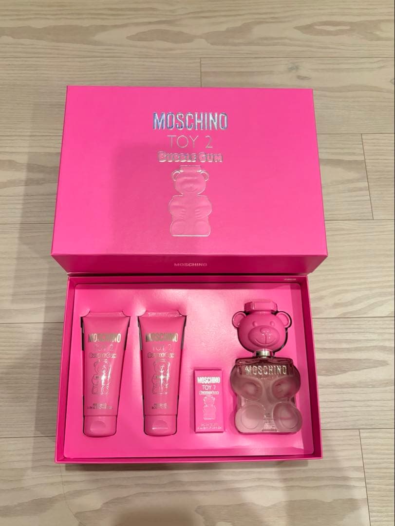 Moschino Toy 2 香水セット※箱付き