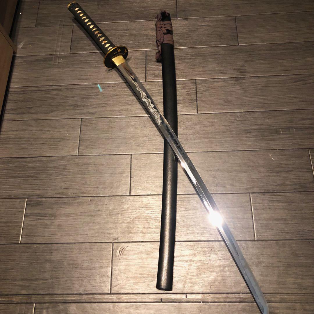 高級模造刀 昇竜彫刻　全長104cm 緑金拵え