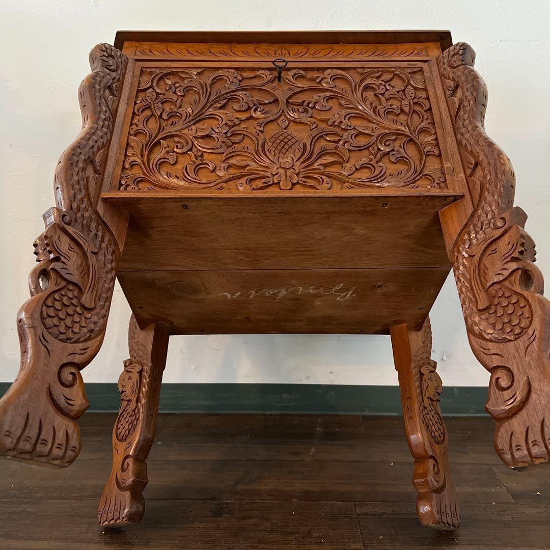k021r121 見事なまでの彫刻 天板が開く収納ミニテーブル 鍵付き ドラゴン