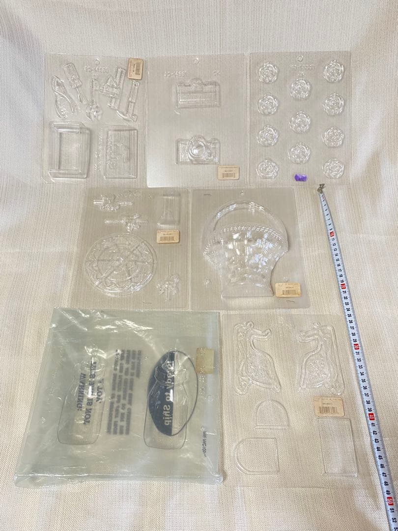 〈未使用〉輸入　立体チョコレート型