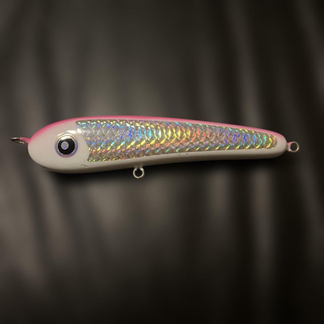 ローカルスタンダード　サージベイト　ピンク白