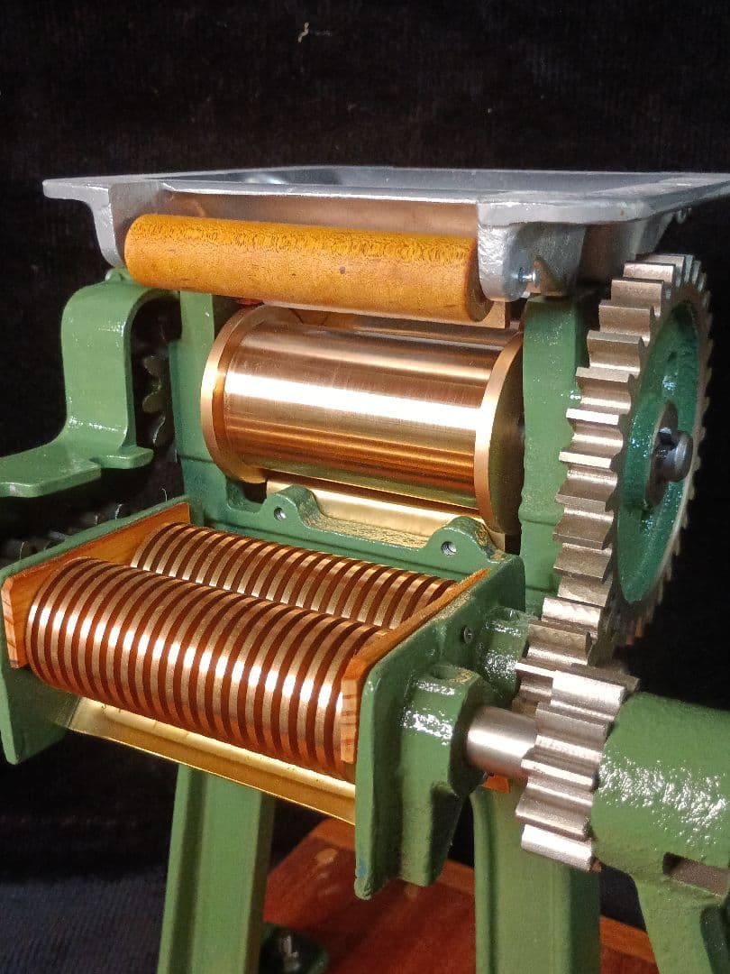 小野式製麺機1型　 Vintage noodle making machine