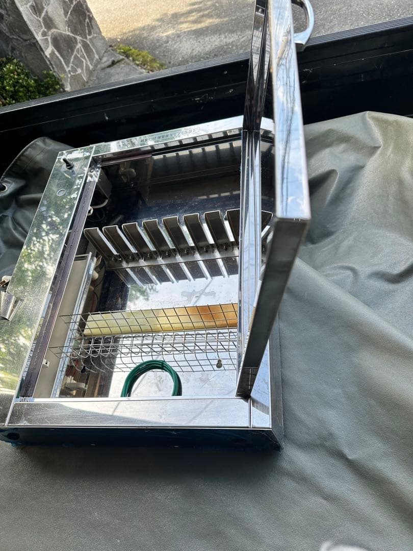 ジャンク品CS-G7 殺菌灯付包丁保管庫7本収納18-8 ※平野製作所