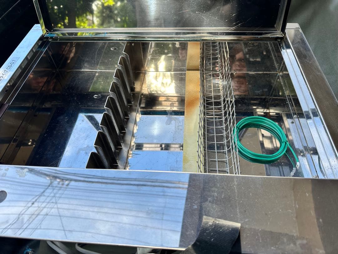 ジャンク品CS-G7 殺菌灯付包丁保管庫7本収納18-8 ※平野製作所