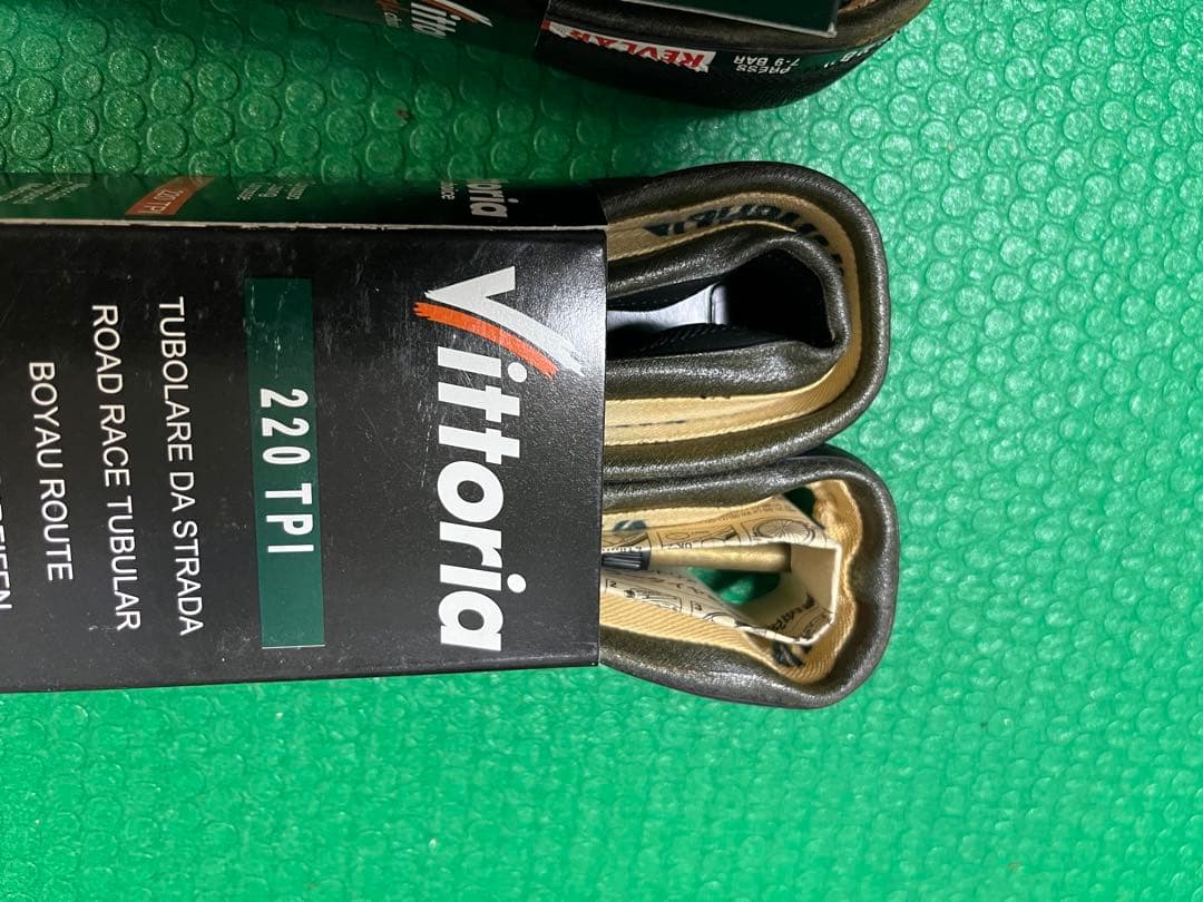 Vittoria Tubolare da Strada 220 TPI おまけ付