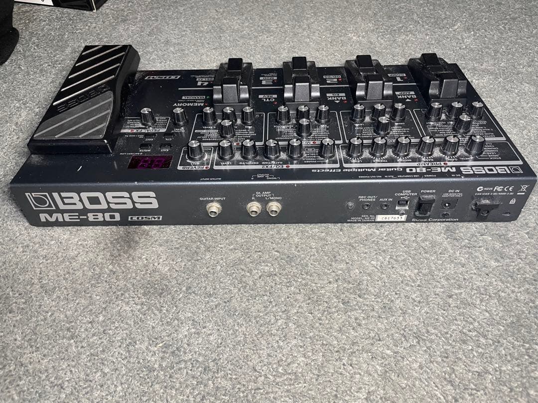 BOSS ME-80 マルチエフェクター