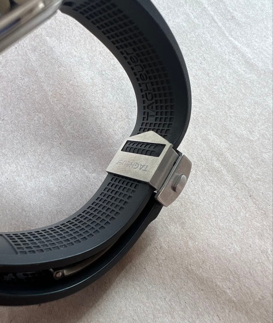 タグ・ホイヤー （TAG Heuer）アクアレーサー クォーツ クロノグラフ