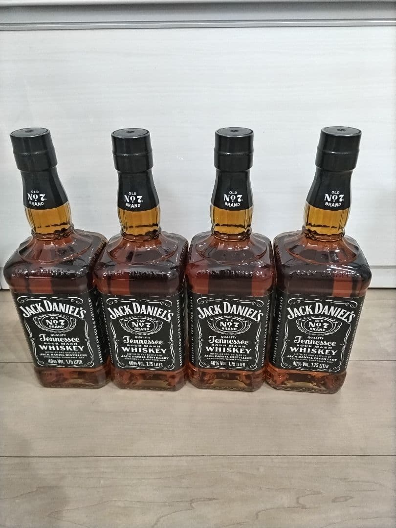 ジャックダニエル ウイスキー キングサイズ 1750ml 4本まとめ