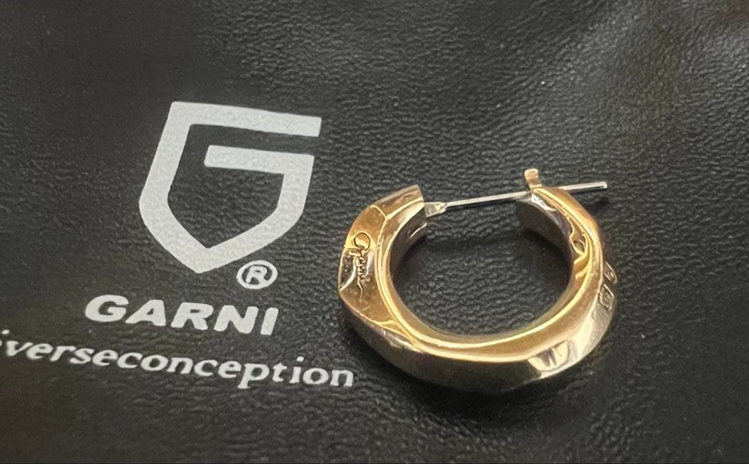 GARNI 八角形フープピアス 片耳用