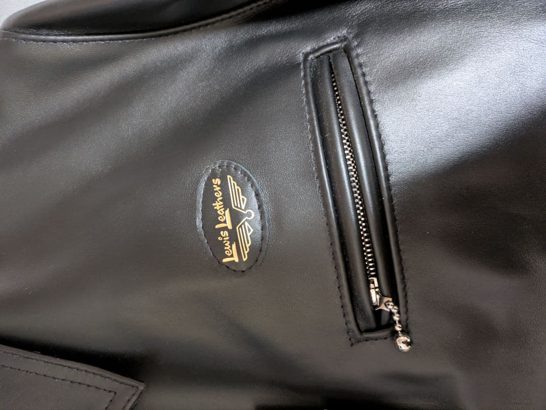 （※商品説明必読）ルイスレザー ドミネーター（タイトフィット） 46