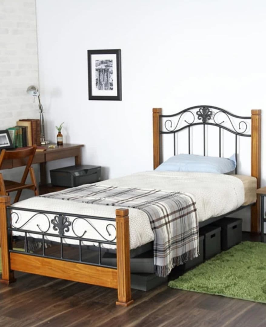 あこちゃん様　セミダブル ベッドフレーム美品