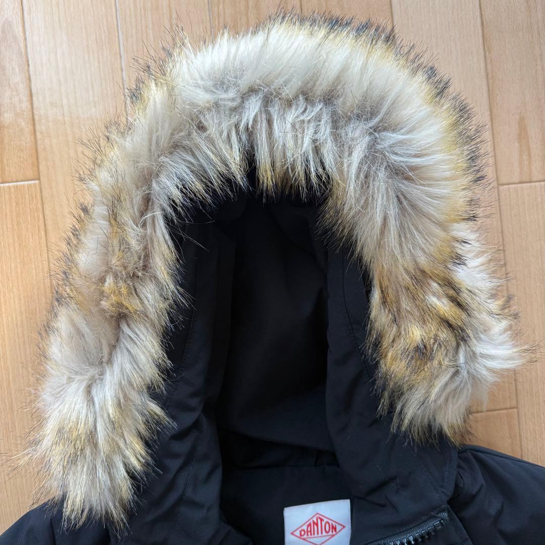 DANTON ファー付きブラックダウンジャケット