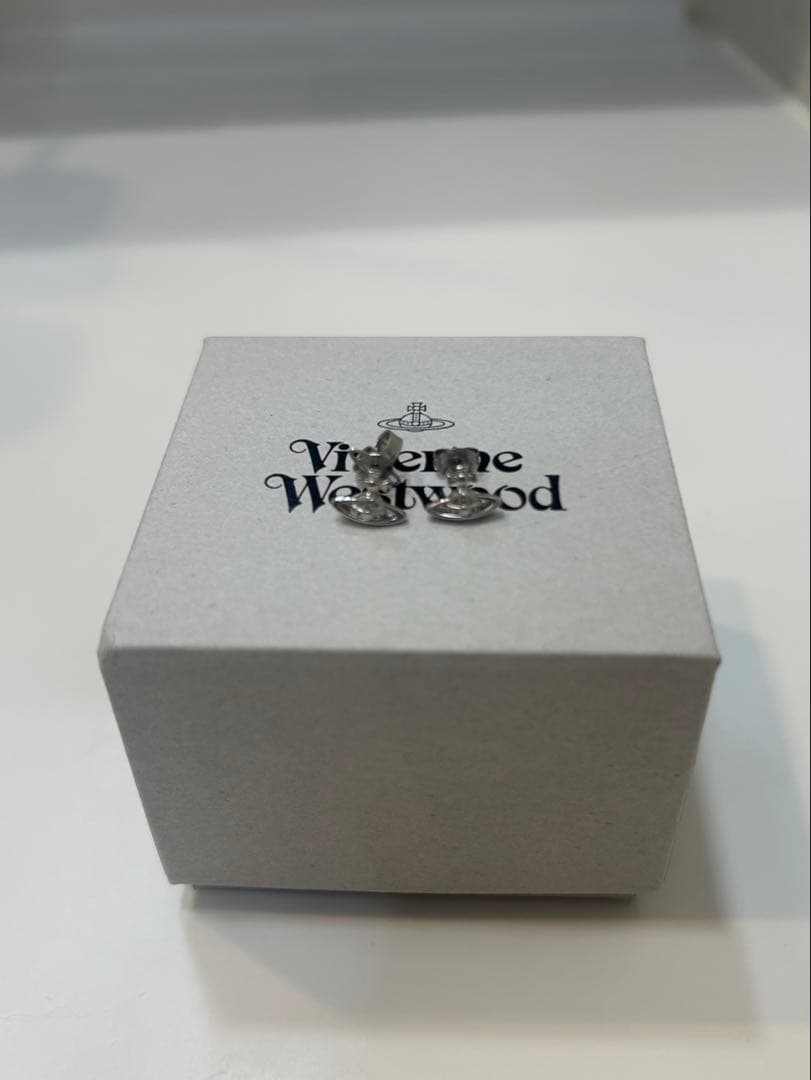 Vivienne Westwood LORELEI ピアス