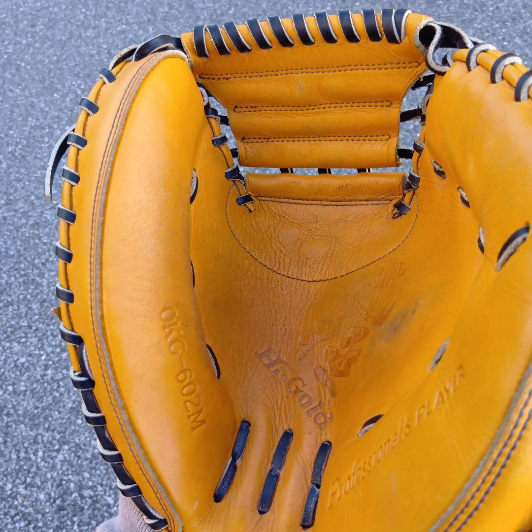 美品　 キャッチャーミット ハイゴールド 己極 Hi-GOLD　軟式野球