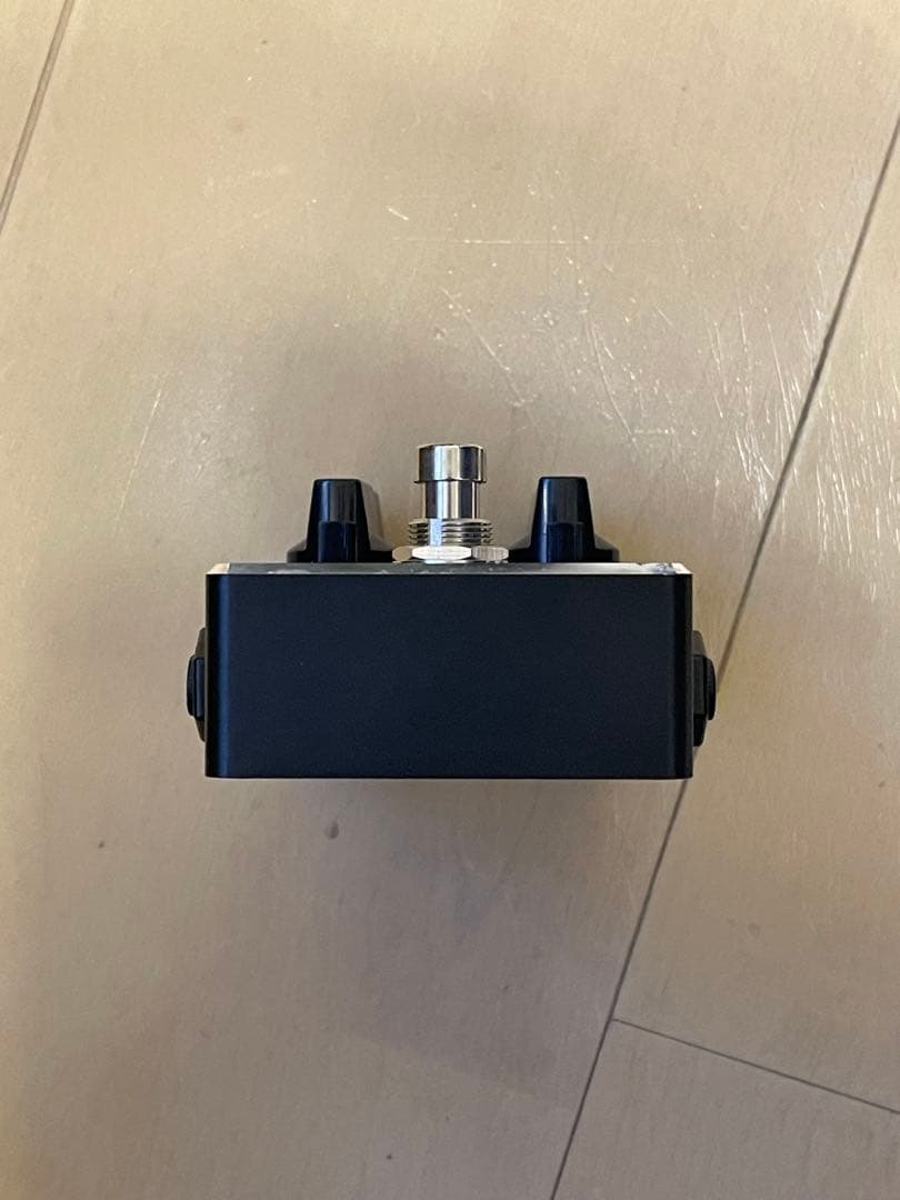 Darkglass HARMONIC BOOSTER ベースエフェクター