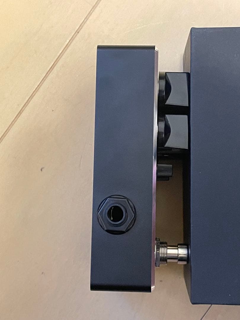 Darkglass HARMONIC BOOSTER ベースエフェクター