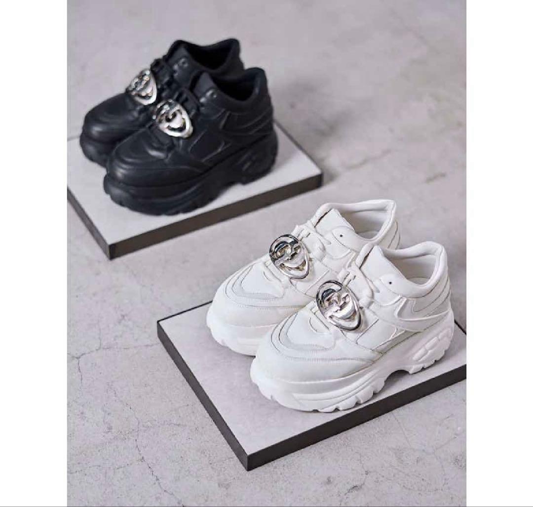 新品未使用★GYDA★GD thick soledスニーカー★ダッドソール★白M