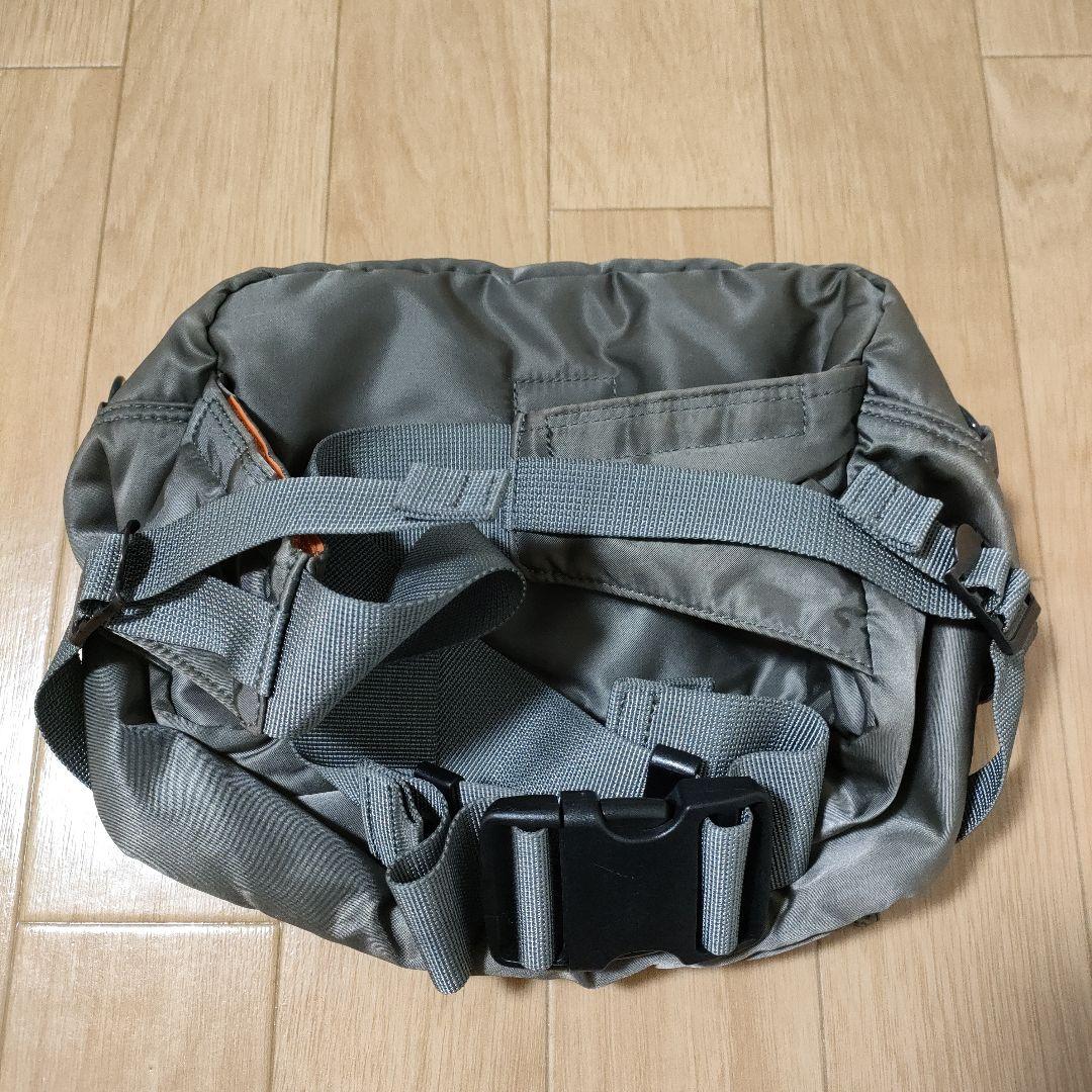 ★美品★PORTER タンカー　ボディバッグ ウエストポーチ　シルバーグレー