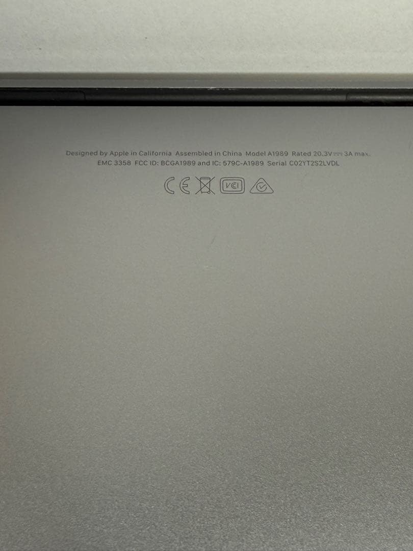 MacBook本体 Apple MacBook Pro 13 2019 i7/16GB/250GB