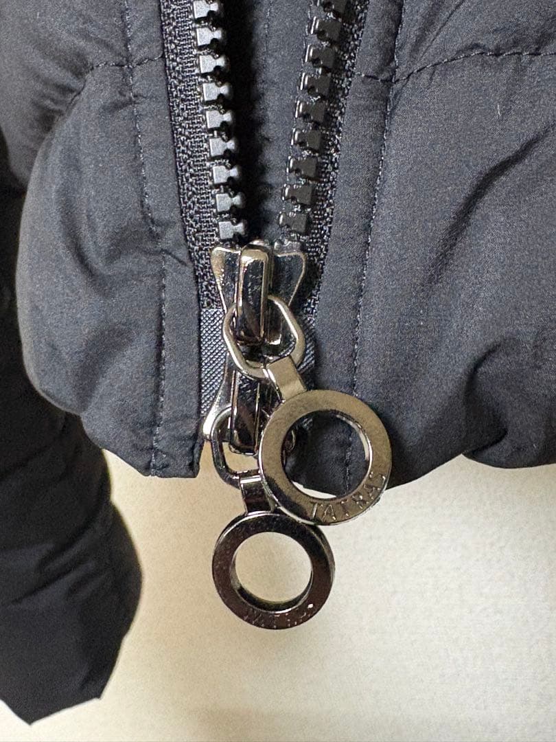 あられちゃん タトラス TATRAS ヴァレナ