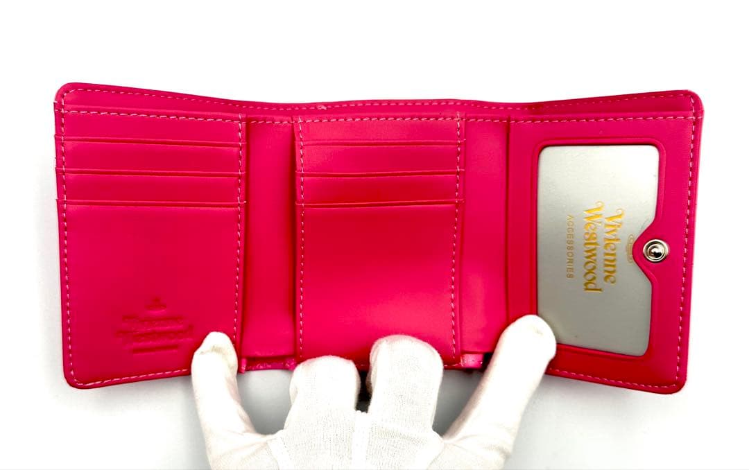 【新品✦希少カラー】Vivienne Westwood 三つ折り財布 ピンク